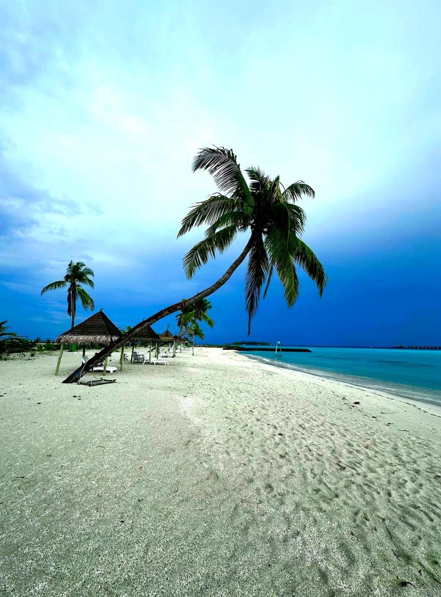 Wind Breeze Sunset View Inn Guraidhoo  Exterior photo