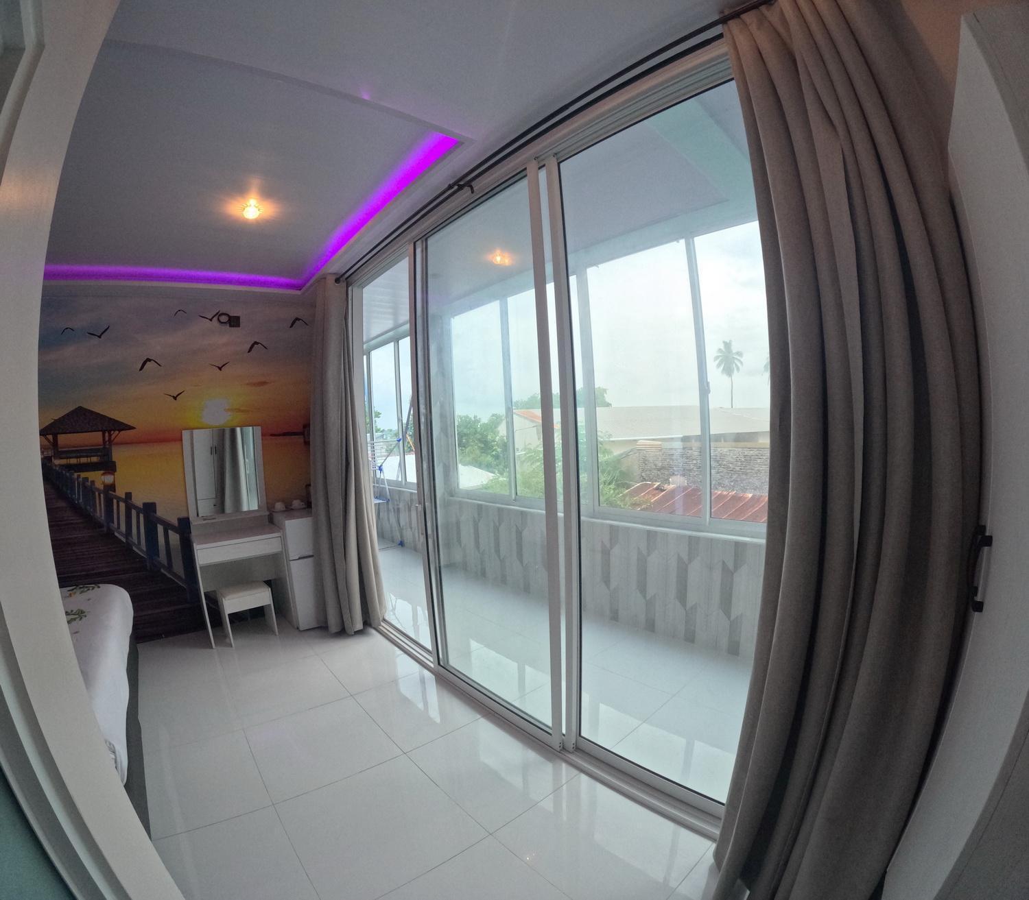 Wind Breeze Sunset View Inn Guraidhoo  Exterior photo